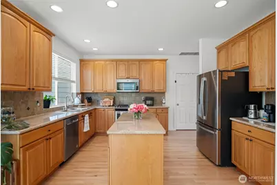 3328 124th Street SE, Everett, WA 98208 - Photo 10