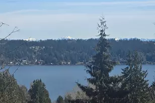 4234 NE 89th St, Seattle, WA 98115 - Photo 2