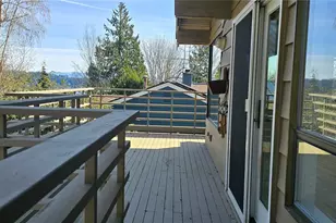 4234 NE 89th St, Seattle, WA 98115 - Photo 8