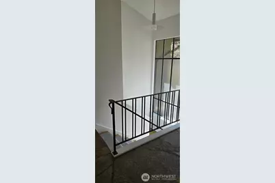 4234 NE 89th Street, Seattle, WA 98115 - Photo 4