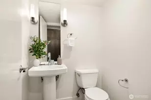 3636 Palatine Ave N, Seattle, WA 98103 - Photo 10