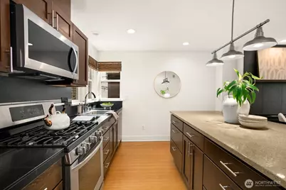 3636 Palatine Avenue N #Unit A, Seattle, WA 98103 - Photo 8