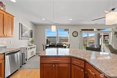 9116 Red Hawk Lane NW, Quincy, WA 98848 - Photo 8