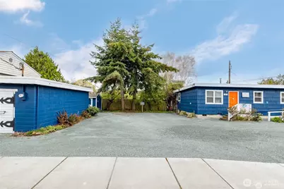 119 N 3rd Street, La Conner, WA 98257 - Photo 10