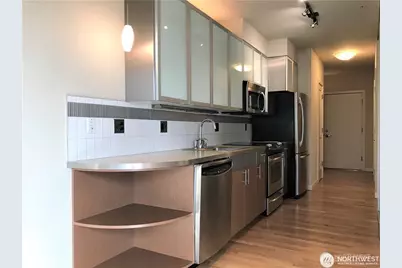 3104 Western Avenue #513, Seattle, WA 98121 - Photo 6