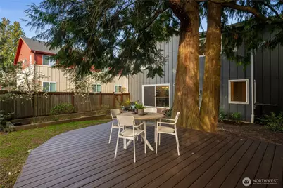 10317 Sand Point Way NE, Seattle, WA 98125 - Photo 40