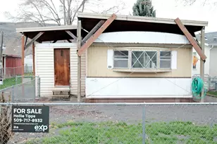 305 Burdin Blvd, Grand Coulee, WA 99133 - Photo 1