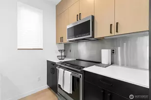 10354 Wallingford Ave N, Seattle, WA 98133 - Photo 10