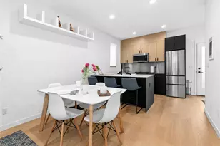 10354 Wallingford Ave N, Seattle, WA 98133 - Photo 6