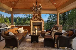 20615 NE 16th St, Sammamish, WA 98074 - Photo 2