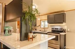 521 NE Larson Lake Rd, Belfair, WA 98528 - Photo 8