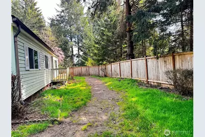 521 NE Larson Lake Rd, Belfair, WA 98528 - Photo 28