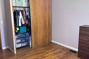 521 NE Larson Lake Rd, Belfair, WA 98528 - Photo 18