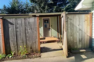 521 NE Larson Lake Rd, Belfair, WA 98528 - Photo 22