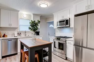 1626 39th Ave E, Seattle, WA 98112 - Photo 16