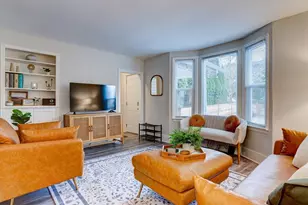 1626 39th Ave E, Seattle, WA 98112 - Photo 8