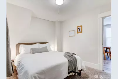 1626 39th Avenue E, Seattle, WA 98112 - Photo 12