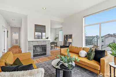 5208 S Willow Street, Seattle, WA 98118 - Photo 2