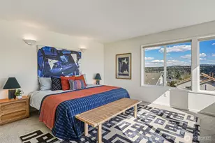 5208 S Willow St, Seattle, WA 98118 - Photo 16