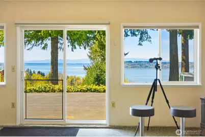 8910 56th Place W, Mukilteo, WA 98275 - Photo 30