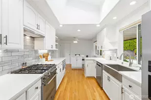 8910 56th Pl W, Mukilteo, WA 98275 - Photo 10