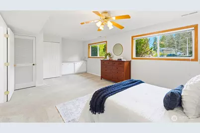 8910 56th Place W, Mukilteo, WA 98275 - Photo 26