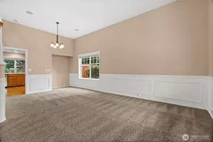 8805 182nd St E, Puyallup, WA 98375 - Photo 10