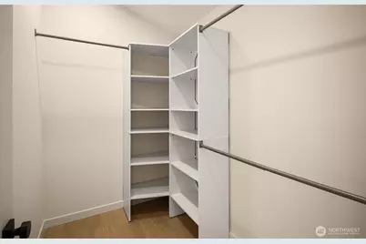 14031 Densmore Avenue N, Seattle, WA 98133 - Photo 24