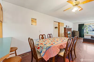 812 3rd Avenue NE, Chehalis, WA 98532 - Photo 10