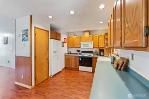 812 3rd Ave NE, Chehalis, WA 98532 - Photo 14