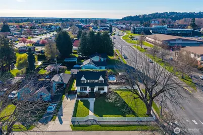 926 Lewis Avenue, Sumner, WA 98390 - Photo 30