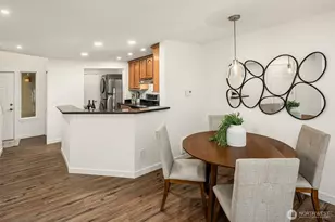 4330 W Lake Sammamish Pkwy SE, Issaquah, WA 98027 - Photo 8