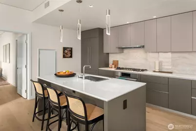 2510 6th Avenue #3705, Seattle, WA 98121 - Photo 14