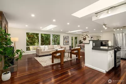 2310 216th Avenue SE, Sammamish, WA 98075 - Photo 6