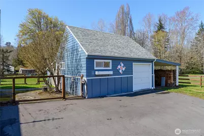 413 Strait View Dr, Port Angeles, WA 98362 - Photo 40