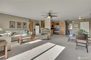 1013 Riddell Ave NE, Orting, WA 98360 - Photo 10