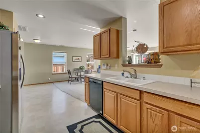 1013 Riddell Avenue NE, Orting, WA 98360 - Photo 14