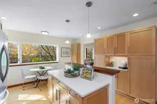 8049 44th Ave NE, Seattle, WA 98115 - Photo 10