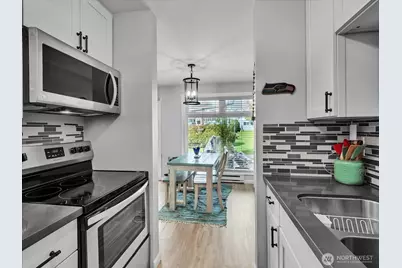 15146 65th Avenue S #506, Tukwila, WA 98188 - Photo 10
