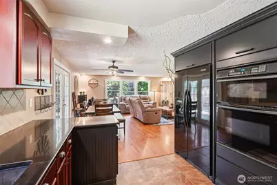 15404 NE 41st Street, Vancouver, WA 98682 - Photo 10