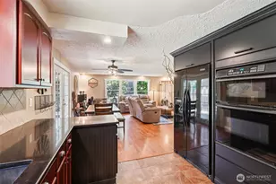 15404 NE 41st St, Vancouver, WA 98682 - Photo 10