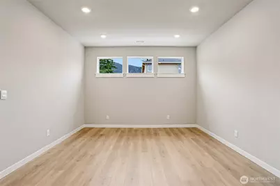 560 SE 11th Place #12, North Bend, WA 98045 - Photo 8