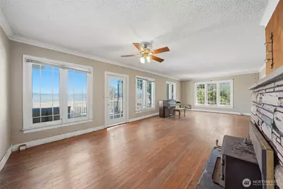 5224 Lowell Larimer Road, Everett, WA 98208 - Photo 6