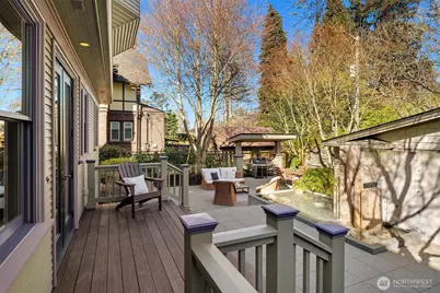 952 16th Avenue E, Seattle, WA 98112 - Photo 22