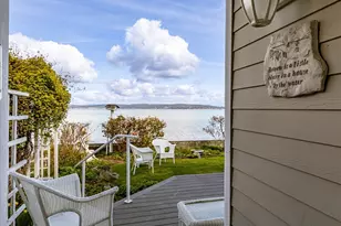 817 Shorecrest Dr, Oak Harbor, WA 98277 - Photo 12