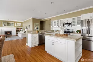 817 Shorecrest Dr, Oak Harbor, WA 98277 - Photo 6