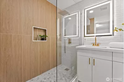 6014 31st Avenue S, Seattle, WA 98108 - Photo 14