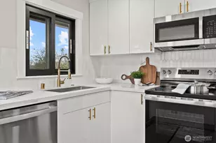 6014 31st Ave S, Seattle, WA 98108 - Photo 8