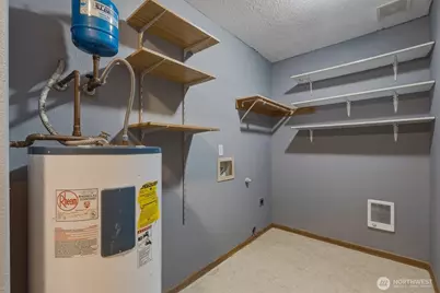 118 Balboa Loop, Kelso, WA 98626 - Photo 14