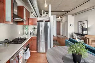 2720 3rd Ave, Seattle, WA 98121 - Photo 10